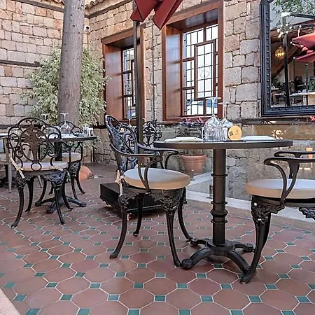 Hotel Belmondo